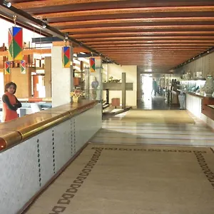 Sidi Harazem Hotel